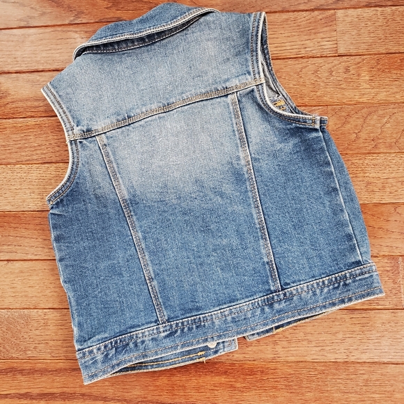 Old Navy toddler girl denim vest - Picture 2 of 3